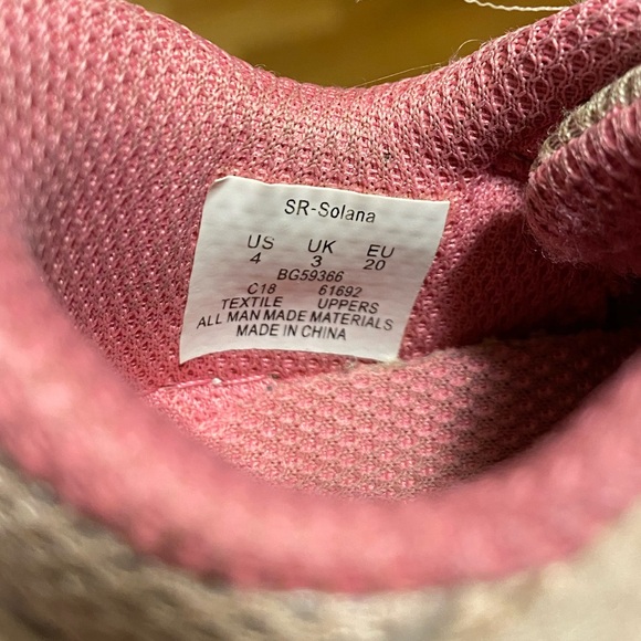 Strode Rite Sneakers - Picture 5 of 5